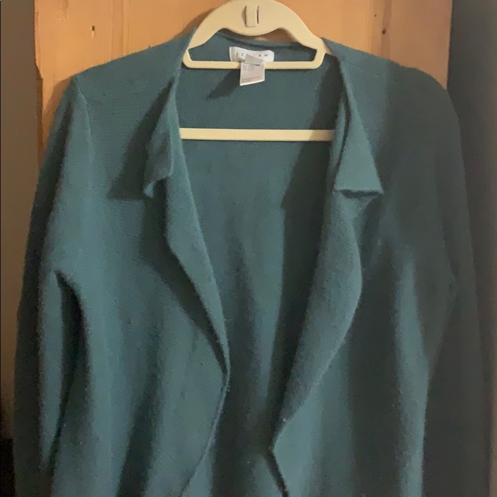 Sweater - Picture 2 of 3